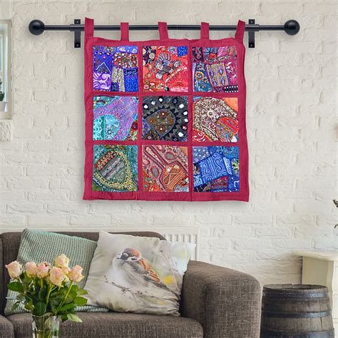 wall hanger for fabric hangings